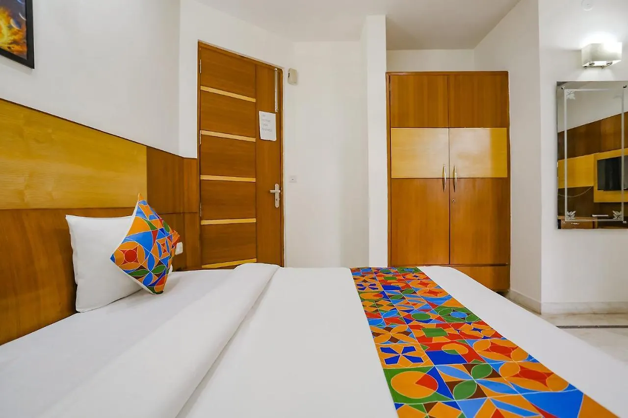 Hotel Oyo Townhouse 1095 Birdhouse Gurgaon