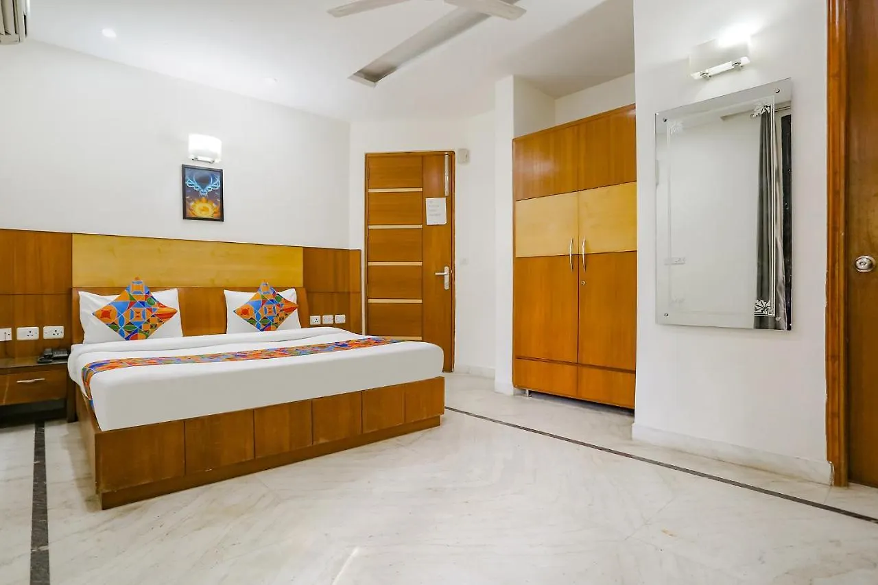 Hotel Oyo Townhouse 1095 Birdhouse Gurgaon