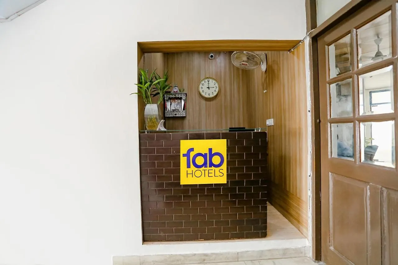Hotel Oyo Townhouse 1095 Birdhouse Gurgaon